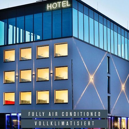 Hotel On The Way 24 - Sauna & Golfsimulator Inklusive Spittal an der Drau Exterior foto